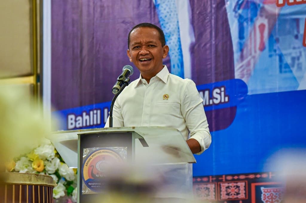 Bahlil Penasaran Pencipta Lagu Viral MBG Mas Bahlil Ganteng, Mau Ajak Makan Bareng Bahlil Penasaran Pencipta Lagu Viral MBG Mas Bahlil Ganteng, Mau Ajak Makan Bareng
