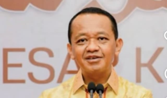 Penasaran, Bahlil Lahadalia Ingin Bertemu dan Ajak Makan Pencipta Lagu Mas Bahlil Ganteng Penasaran, Bahlil Lahadalia Ingin Bertemu dan Ajak Makan Pencipta Lagu Mas Bahlil Ganteng