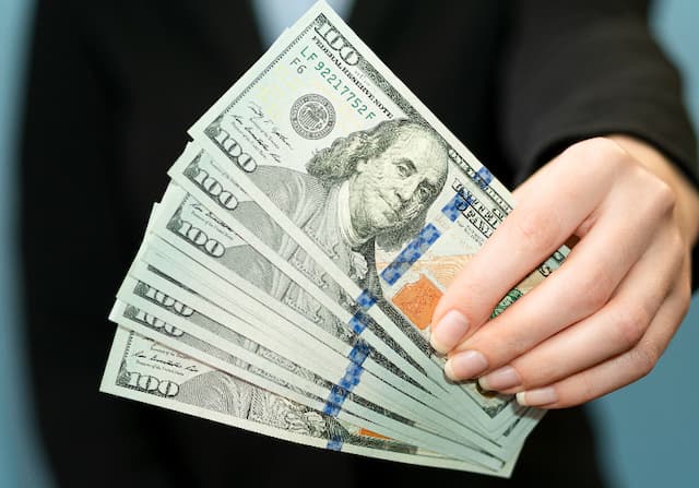 5 Aplikasi Jual Beli Dolar Secara Online di 2026 5 Aplikasi Jual Beli Dolar Secara Online di 2026