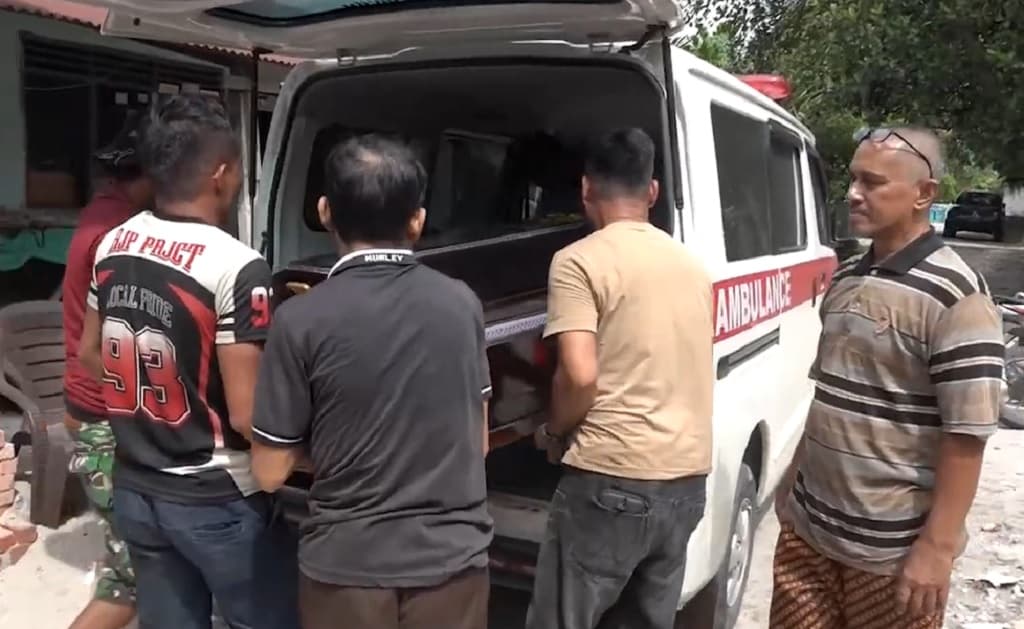 Tragis! Kakak Adik di Pelalawan Dibegal Modus Motor Mogok, 1 Tewas, 1 Diikat Tragis! Kakak Adik di Pelalawan Dibegal Modus Motor Mogok, 1 Tewas, 1 Diikat