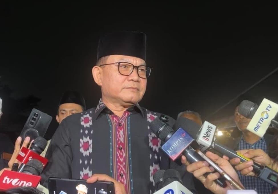 KSP Dudung hingga OSO Melayat ke Rumah Duka Eks Menhan Ryamizard Ryacudu KSP Dudung hingga OSO Melayat ke Rumah Duka Eks Menhan Ryamizard Ryacudu