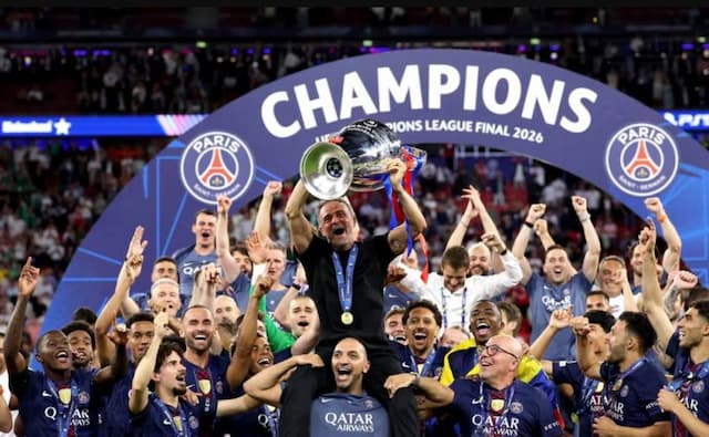 Komentar Mengejutkan Luis Enrique usai Bawa PSG Juara Back-to-Back Liga Champions, Langsung Bidik Hattrick Gelar Komentar Mengejutkan Luis Enrique usai Bawa PSG Juara Back-to-Back Liga Champions, Langsung Bidik Hattrick Gelar