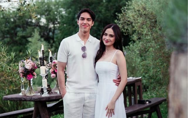 El Rumi Rayakan Ulang Tahun Pertama setelah Nikah, Syifa Hadju Beri Kejutan Romantis El Rumi Rayakan Ulang Tahun Pertama setelah Nikah, Syifa Hadju Beri Kejutan Romantis