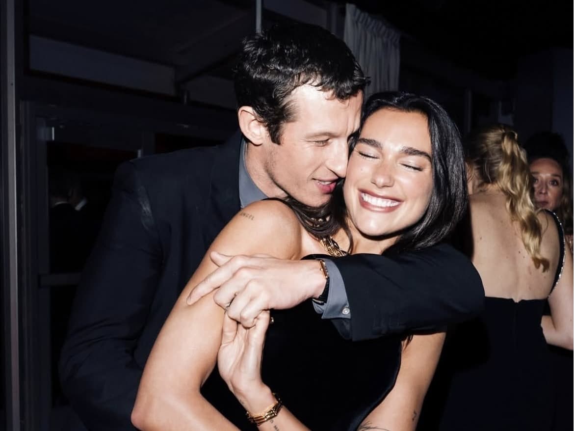 Perjalanan Cinta Dua Lipa dan Callum Turner, dari Hubungan Diam-Diam hingga Resmi Menikah Perjalanan Cinta Dua Lipa dan Callum Turner, dari Hubungan Diam-Diam hingga Resmi Menikah