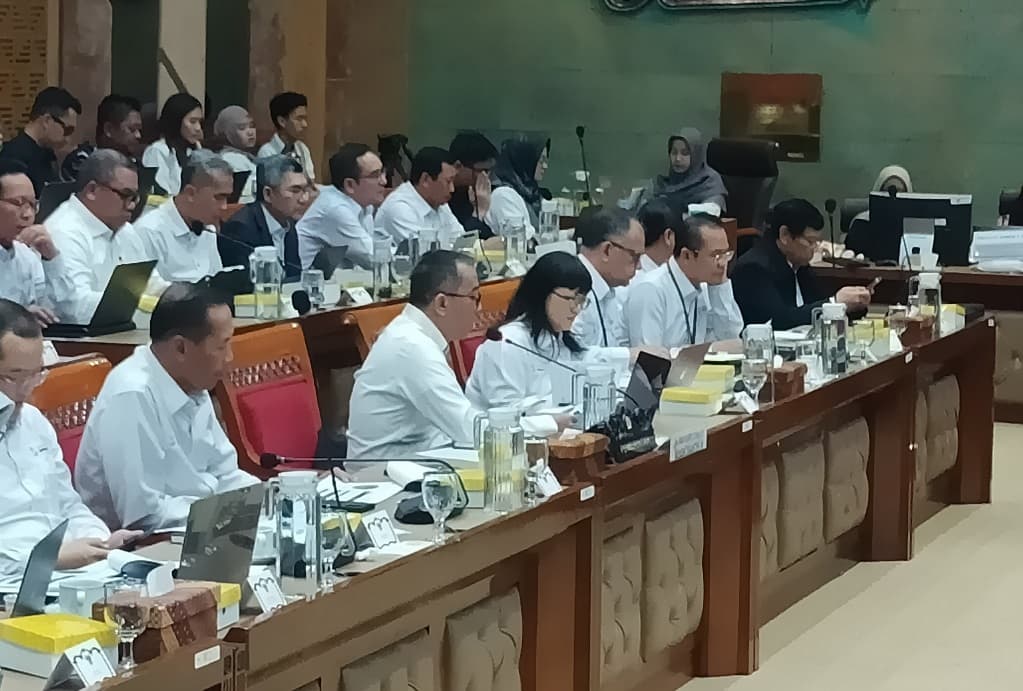 Mendikti Terima 5 Laporan Dugaan Pelecehan Seksual, Libatkan Pimpinan Perguruan Tinggi Mendikti Terima 5 Laporan Dugaan Pelecehan Seksual, Libatkan Pimpinan Perguruan Tinggi