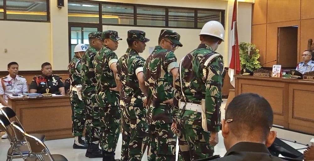 Oditur Ungkap Hal Meringankan Pelaku Penyiraman Air Keras Andrie Yunus: Jujur dan Menyesali Perbuatan Oditur Ungkap Hal Meringankan Pelaku Penyiraman Air Keras Andrie Yunus: Jujur dan Menyesali Perbuatan