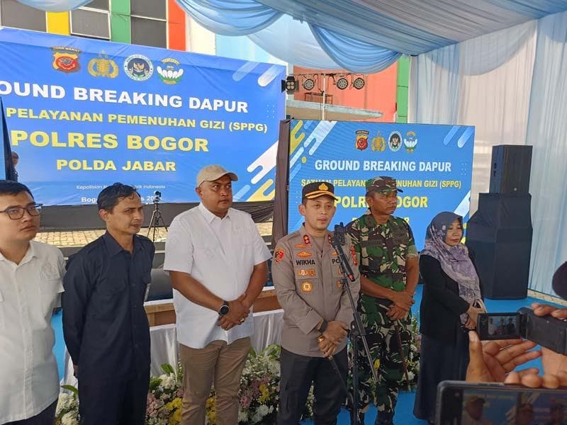 Groundbreaking di Sukaraja, Polres Bogor Siap Layani 20.000 Penerima Program Makan Bergizi Groundbreaking di Sukaraja, Polres Bogor Siap Layani 20.000 Penerima Program Makan Bergizi