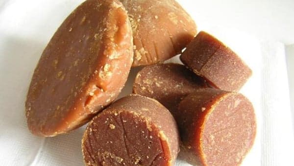 Dear Penderita Diabetes, Ini Manfaat Gula Aren yang Aman Dikonsumsi Dear Penderita Diabetes, Ini Manfaat Gula Aren yang Aman Dikonsumsi