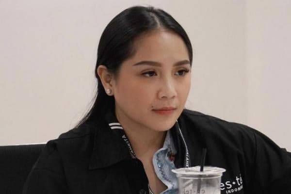 Deretan Artis Indonesia Pernah Jadi Guru, Nomor 3 Nagita Slavina Deretan Artis Indonesia Pernah Jadi Guru, Nomor 3 Nagita Slavina