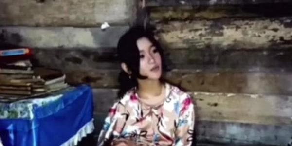 Viral di Medsos Gadis Cantik ini Disebut Anak Kuntilanak, Bagaimana Kisahnya? Viral di Medsos Gadis Cantik ini Disebut Anak Kuntilanak, Bagaimana Kisahnya?