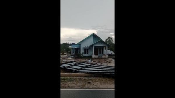 Sebanyak 29 Rumah Warga di Belitung Timur Rusak Dihantam Puting Beliung