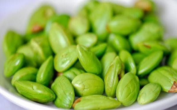 4 Cara Mudah Menghilangkan Bau Mulut Setelah Konsumsi Petai 4 Cara Mudah Menghilangkan Bau Mulut Setelah Konsumsi Petai