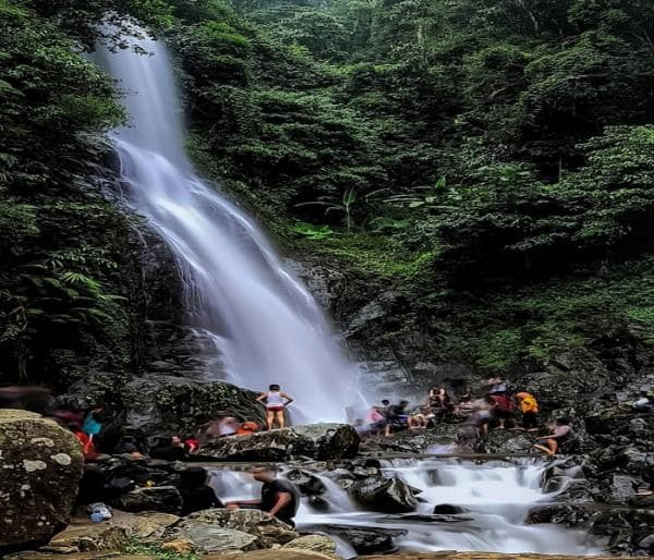 Liburan Menyegarkan di Curug Cigentis, Rekomendasi Tempat Wisata Alam di Karawang Liburan Menyegarkan di Curug Cigentis, Rekomendasi Tempat Wisata Alam di Karawang