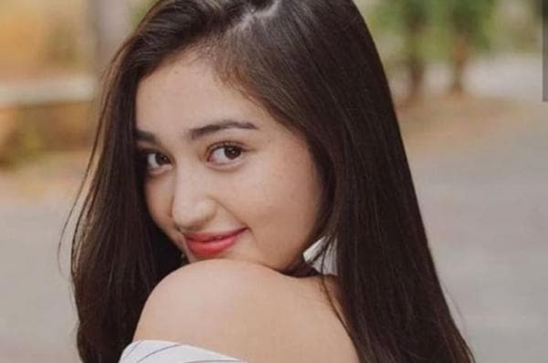 7 Artis Indonesia yang Memiliki Mata Indah, Siapa Saja? 7 Artis Indonesia yang Memiliki Mata Indah, Siapa Saja?