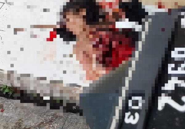 Ngeri! Seorang Pria Ledakan Diri di Halaman Polsek Astana Anyar Bandung, Potongan Tubuh Berceceran