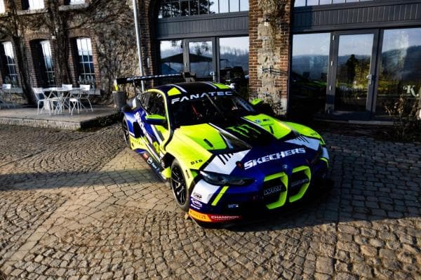 Valentino Rossi Beralih Balapan Mobil, Kendarai BMW M4 GT3 Valentino Rossi Beralih Balapan Mobil, Kendarai BMW M4 GT3