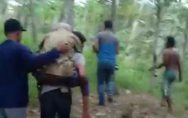 Kakek 86 Tahun di Talang Padang Tersesat Selama 3 Hari di Kebun dalam Kondisi Lemas Kakek 86 Tahun di Talang Padang Tersesat Selama 3 Hari di Kebun dalam Kondisi Lemas