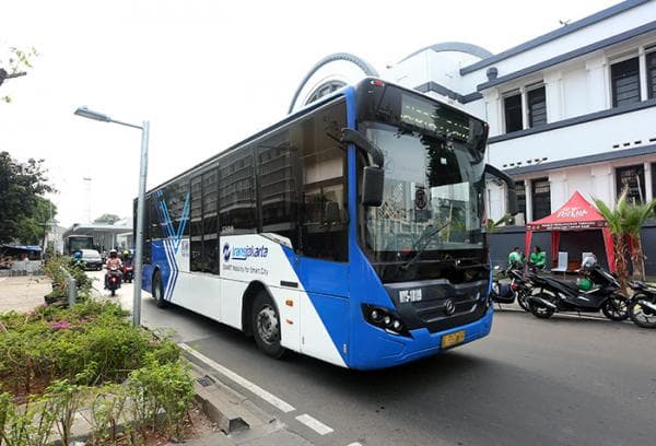 Transjakarta Siapkan 70 Bus Tambahan pada Malam Tahun Baru