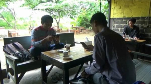 Viral Video Mesum di Medsos dan Adegan Sabun Mandi Viral Video Mesum di Medsos dan Adegan Sabun Mandi