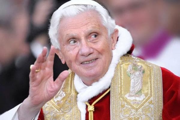 Beginilah Isi Pesan Surat Wasiat Mantan Paus Benediktus XVI