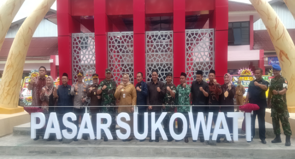 Pasar Sukowati Akhirnya Telah Diresmikan Bupati Sragen Pasar Sukowati Akhirnya Telah Diresmikan Bupati Sragen
