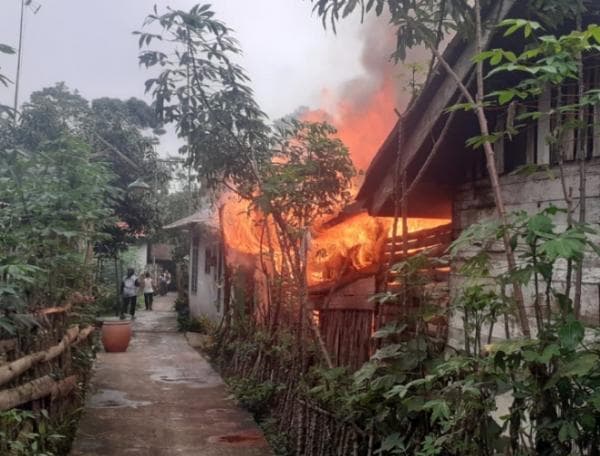 Akibat Pergi Lupa Matikan Tungku Dapur, 3 Rumah di Pemalang Terbakar