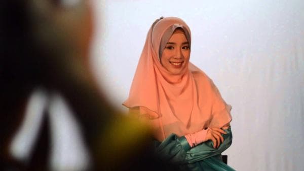 Kisah Model Majalah Playboy Menjadi Mualaf, Mantap Berhijab dan Menekuni Keislamannya Kisah Model Majalah Playboy Menjadi Mualaf, Mantap Berhijab dan Menekuni Keislamannya