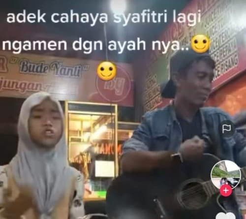 Viral! Remaja Perempuan Berusia 11 Tahun Ini Punya Suara Ngerock Mirip Tantri Kotak Viral! Remaja Perempuan Berusia 11 Tahun Ini Punya Suara Ngerock Mirip Tantri Kotak