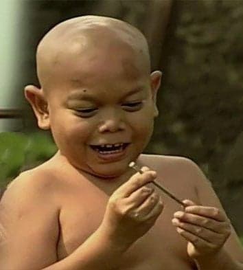 Ingat dengan Ony Sahrial Pemeran Ucil di Sinetron Tuyul dan Mbak Yul? Begini Keadaannya Sekarang! Ingat dengan Ony Sahrial Pemeran Ucil di Sinetron Tuyul dan Mbak Yul? Begini Keadaannya Sekarang!