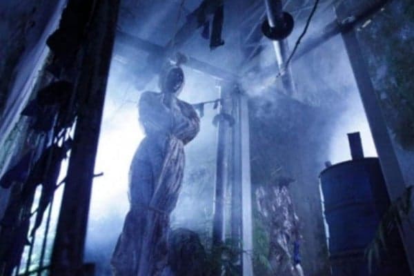 Seramnya Cerita Horor Pemuda Kerasukan Pocong, Badan Kaku hingga Sulit Bergerak Seramnya Cerita Horor Pemuda Kerasukan Pocong, Badan Kaku hingga Sulit Bergerak