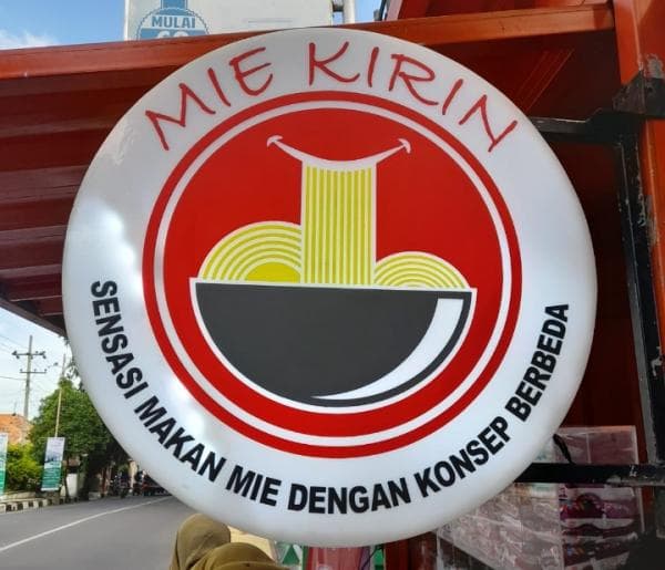 MIEKIRIN, makanan Mie yang unik dan lezat MIEKIRIN, makanan Mie yang unik dan lezat
