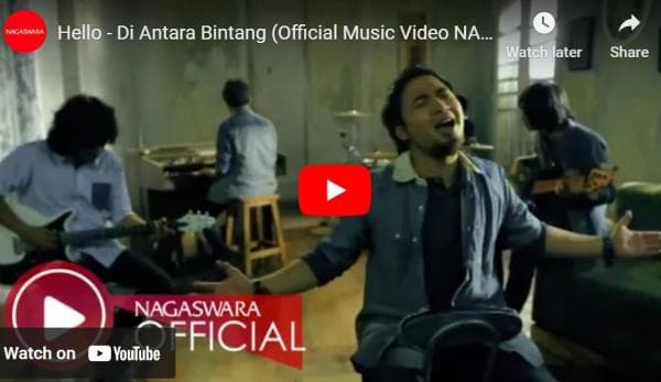 Lirik Lagu Di Antara Bintang - Hello Band Lirik Lagu Di Antara Bintang - Hello Band
