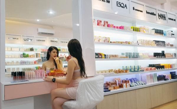Toko Kecantikan Sugar Bee Hadir di Rungkut Surabaya, One Stop Solution bagi Kaum Hawa Toko Kecantikan Sugar Bee Hadir di Rungkut Surabaya, One Stop Solution bagi Kaum Hawa