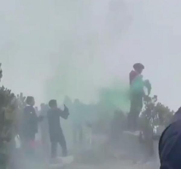 TNGGP Telusuri Video Viral Nyalakan Smoke Bom di Puncak Gunung TNGGP Telusuri Video Viral Nyalakan Smoke Bom di Puncak Gunung