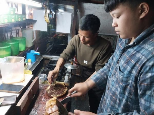 Martabak Mini Mang Nono Banyak Digemari Selain Enak Harganya Murmer Martabak Mini Mang Nono Banyak Digemari Selain Enak Harganya Murmer