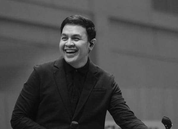 7 Penyanyi Jazz Indonesia Terpopuler yang Banyak Disukai 7 Penyanyi Jazz Indonesia Terpopuler yang Banyak Disukai