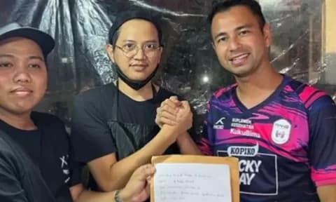 Ubah Usaha Kaki Lima Jadi Resto, Raffi Ahmad Siap Bantu Modal Ubah Usaha Kaki Lima Jadi Resto, Raffi Ahmad Siap Bantu Modal