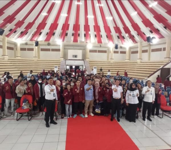 Fajar Lase Perkenalkan Portal DJKI kepada Mahasiswa di Samarinda Fajar Lase Perkenalkan Portal DJKI kepada Mahasiswa di Samarinda