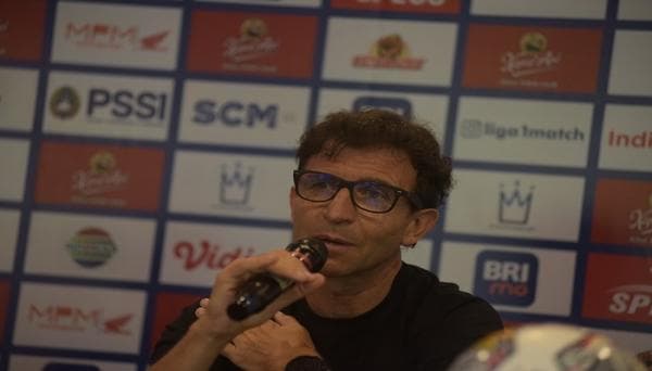 Hadapi Persebaya, Luis Milla Ingin Persembahkan Kemenangan sebagai Kado Ulang Tahun Persib Hadapi Persebaya, Luis Milla Ingin Persembahkan Kemenangan sebagai Kado Ulang Tahun Persib