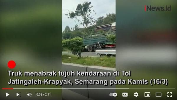 Truk Menabrak 7 Kendaraan, 2 Korban Tewas di Tol Jatingaleh-Krapyak Truk Menabrak 7 Kendaraan, 2 Korban Tewas di Tol Jatingaleh-Krapyak