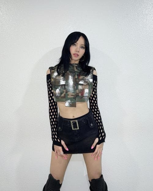 5 Inspirasi Model Rambut Poni ala Lisa BLACKPINK, Imut dan Memikat! 5 Inspirasi Model Rambut Poni ala Lisa BLACKPINK, Imut dan Memikat!