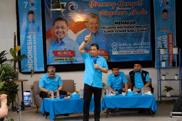 "Ngaji Politik", Anis Mata Paparkan Gagasan Indonesia Jadi Negara Super Power "Ngaji Politik", Anis Mata Paparkan Gagasan Indonesia Jadi Negara Super Power