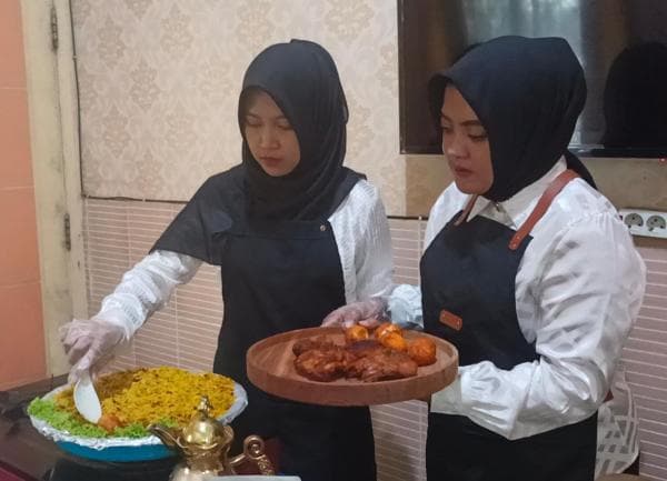 Nasi Biryani Jadi Menu Favorit Selama Ramadan di Probolinggo Nasi Biryani Jadi Menu Favorit Selama Ramadan di Probolinggo