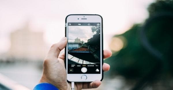 Hasil Foto Blur? Begini Cara Memperbaiki tanpa Aplikasi Tambahan Hasil Foto Blur? Begini Cara Memperbaiki tanpa Aplikasi Tambahan