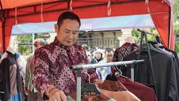 Ramadan Festival Parade Dorong Pelaku UMKM Batik dan Tenun di Lamongan