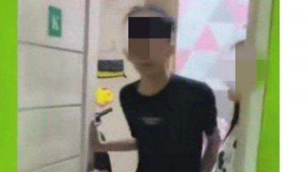 Pergoki Berselingkuh, Pria Ini Justru Bersyukur Tahu Tabiat Tunangannya Pergoki Berselingkuh, Pria Ini Justru Bersyukur Tahu Tabiat Tunangannya