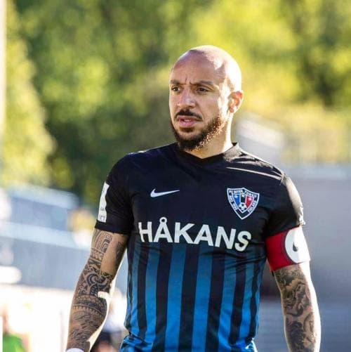 Eks Pemain Real Madrid yang Bertato Putuskan Masuk Islam, Ini Alasannya Eks Pemain Real Madrid yang Bertato Putuskan Masuk Islam, Ini Alasannya