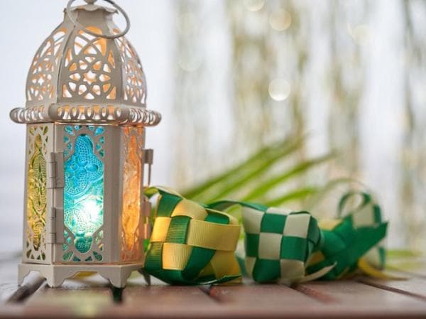 Minal Aidin Wal Faizin atau Taqabbalallahu Minna Wa Minkum? Ini Ucapan Idul Fitri yang Disarankan Minal Aidin Wal Faizin atau Taqabbalallahu Minna Wa Minkum? Ini Ucapan Idul Fitri yang Disarankan