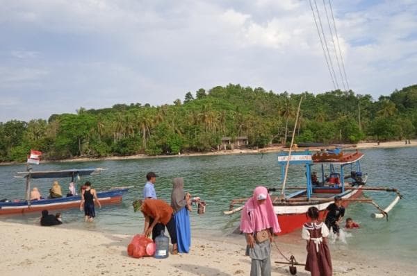 Wisata Pantai Centigi Pulau Tanjung Putus Pesawaran Lampung, Wajib Dikunjungi Wisata Pantai Centigi Pulau Tanjung Putus Pesawaran Lampung, Wajib Dikunjungi