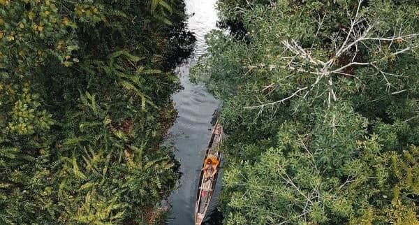 Kampung Penuh Misteri di Kalimantan, Danau Ini Ada Seorang Petapa dan Ular Besar Kampung Penuh Misteri di Kalimantan, Danau Ini Ada Seorang Petapa dan Ular Besar